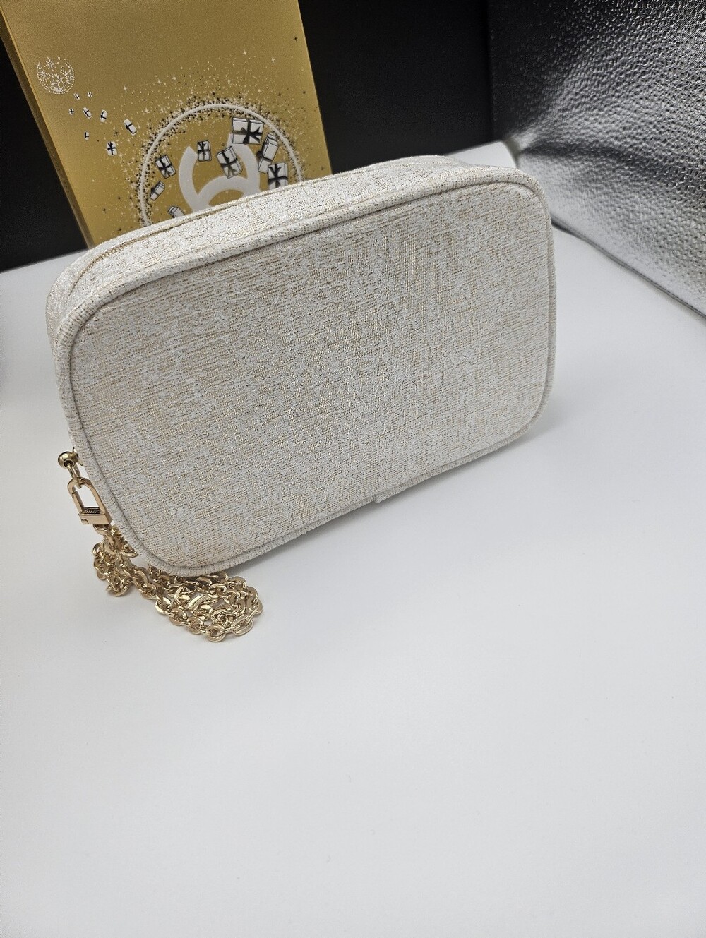 New CHANEL Cream Cosmetic Pouch from Chanel Beauty. - Picture 8 of 16